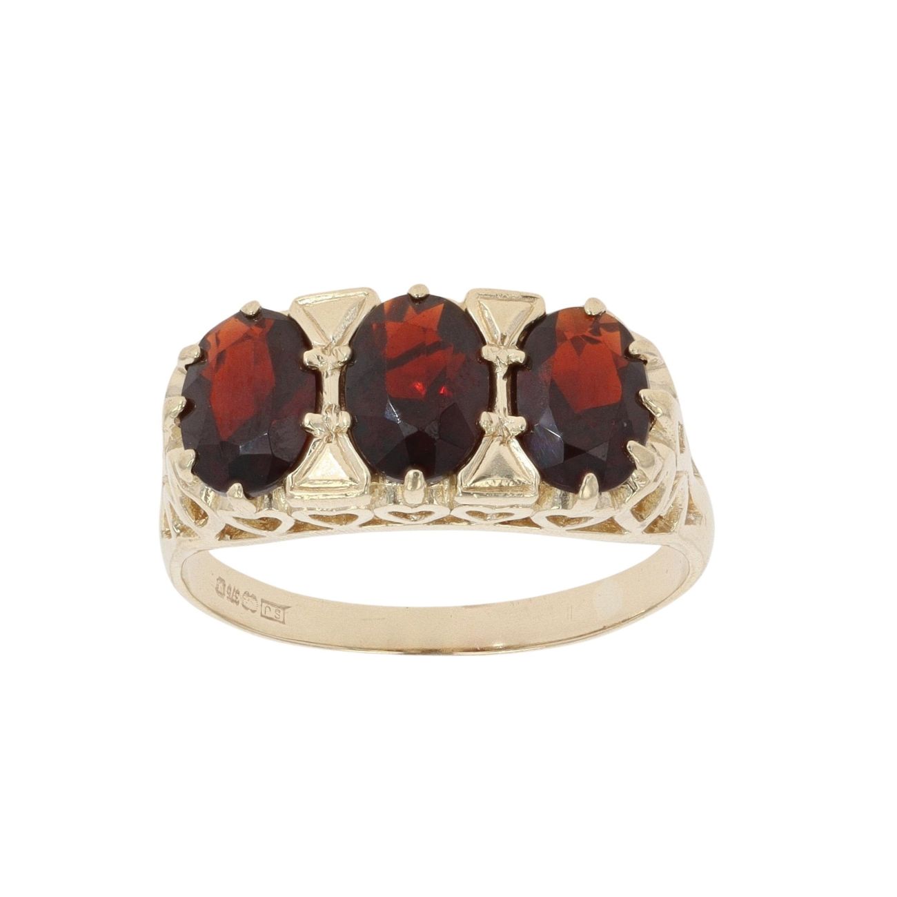 9ct Yellow Gold Three Stone Garnet Ring