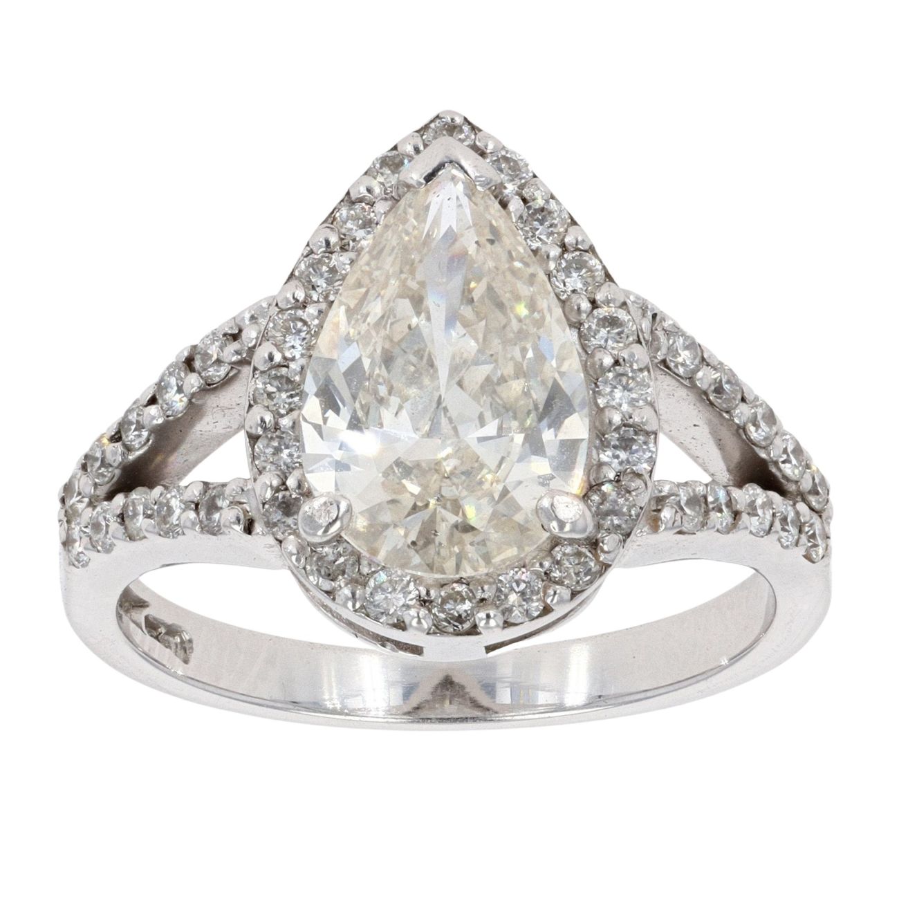 18ct White Gold 2.00ct Pear Cut Diamond Ring
