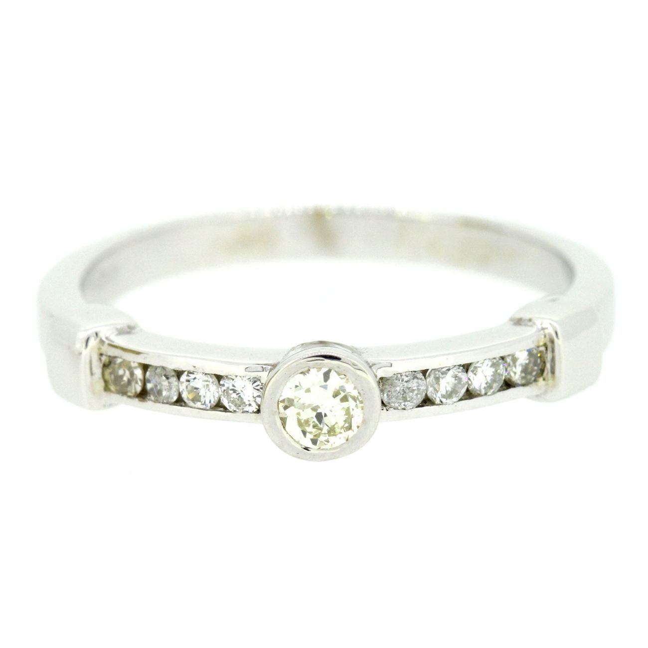 9ct White Gold 0.20cts Diamond Rub over Ring