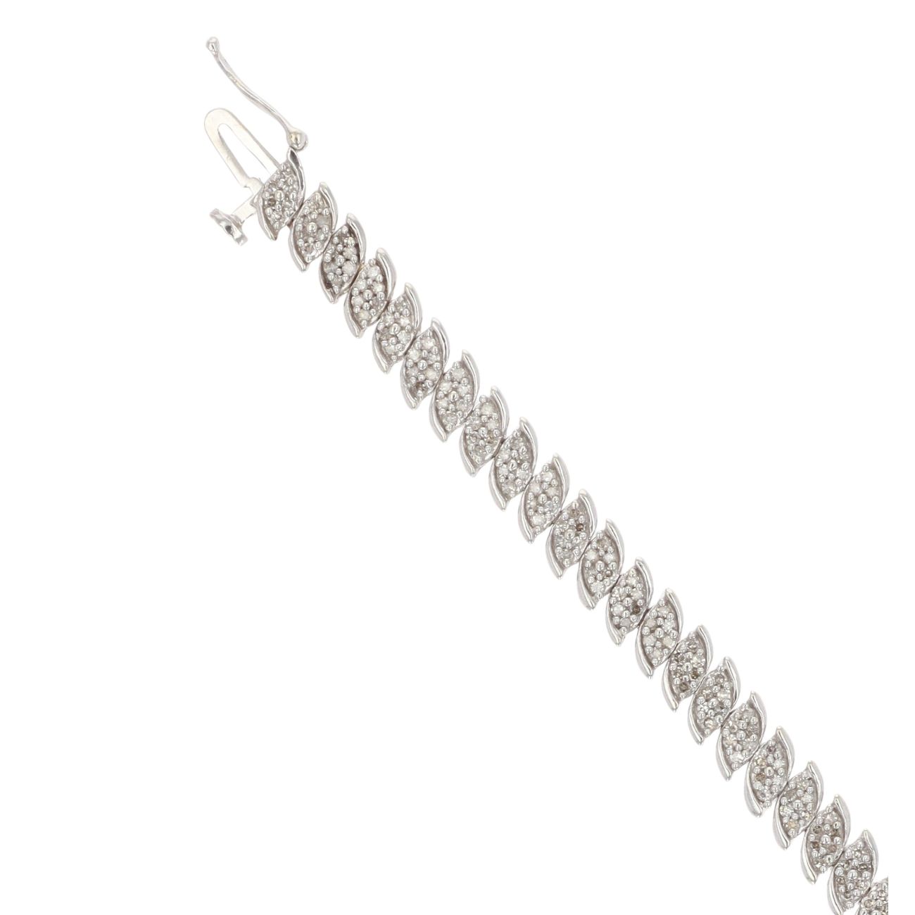 9ct White Gold 1.50ct Brilliant Cut Diamond Leaves Bracelet 6.5"