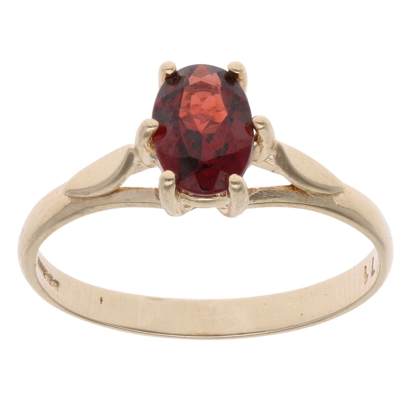 9ct Yellow Gold Garnet Solitaire Ring