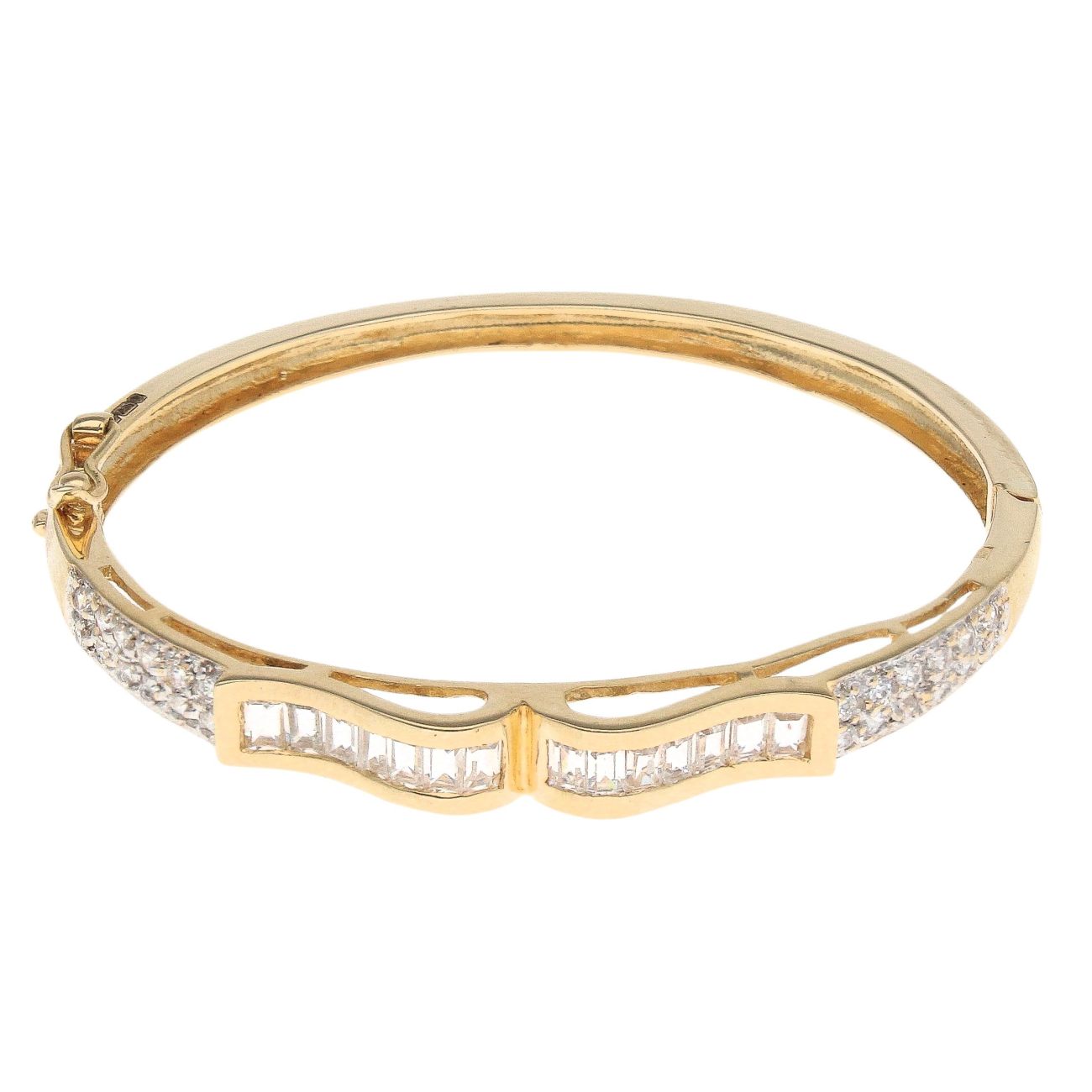 18ct Yellow Gold Cubic Zirconia Hinged Bangle