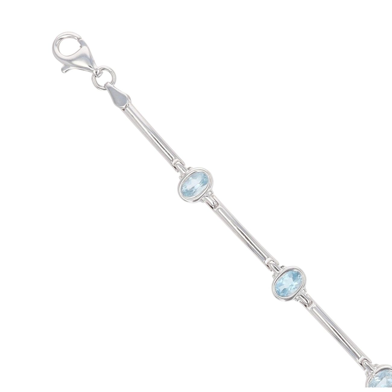 9ct White Gold Blue Topaz Bracelet 7"