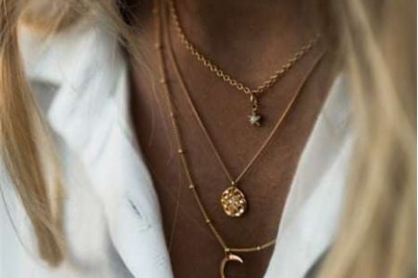 5 top tips for layering necklaces